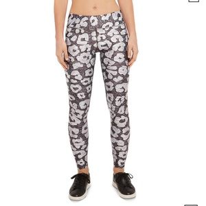 Gray Cheetah Terez Leggings